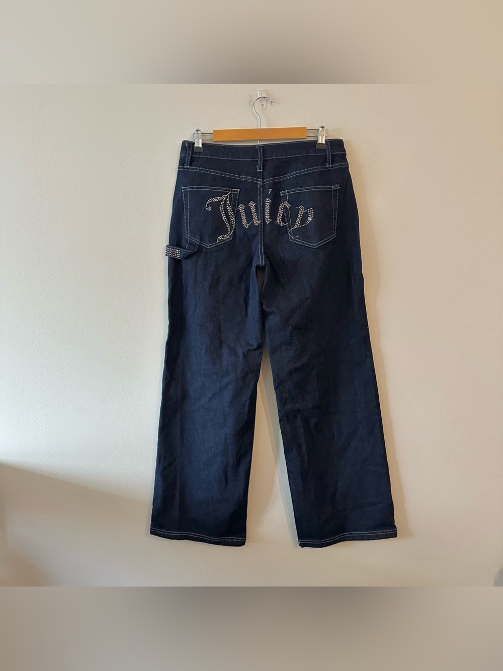 Juicy Couture Y2K Style Abbot Dark Rhinestone Hammerloop Utility Jeans 9/29 Logo